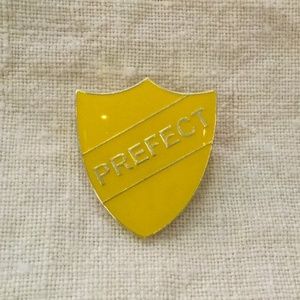 🎁 Enamel prefect pin Hufflepuff Harry Potter  